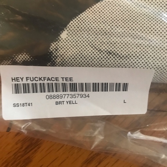 Supreme F**k face tee - Picture 3 of 3